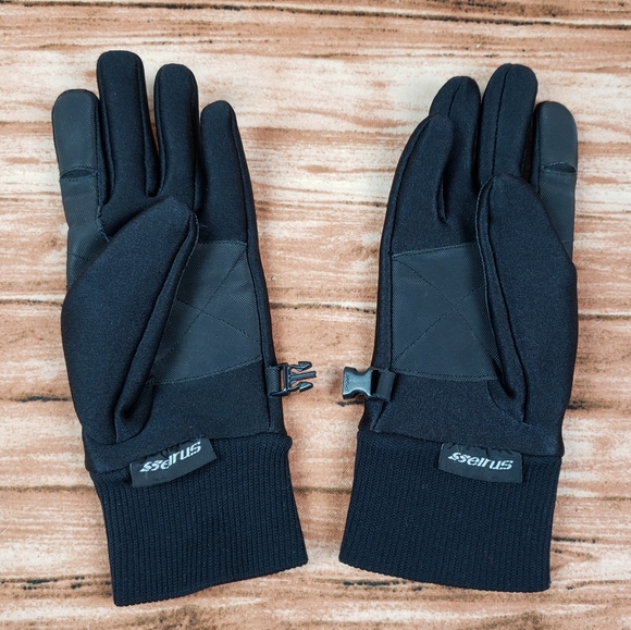 Womens Serius All Weather Gloves - Picture 3 of 11